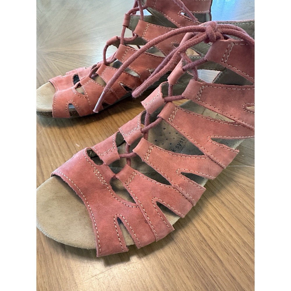 Earth Origins Shoes Women's Size 9M Red Leather Harley Gladiator Wedge Sandals - Picture 14 of 14